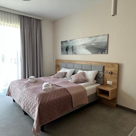 Aparthotel Apartamenty Czarna Gora 112 Sienna  Bagian luar foto